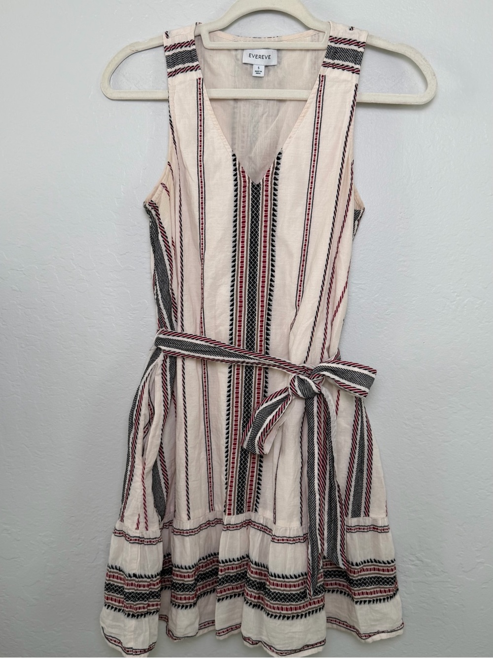 EVEREVE Mallory Striped V-Neck Mini Dress Cotton Tie Belt Pockets S